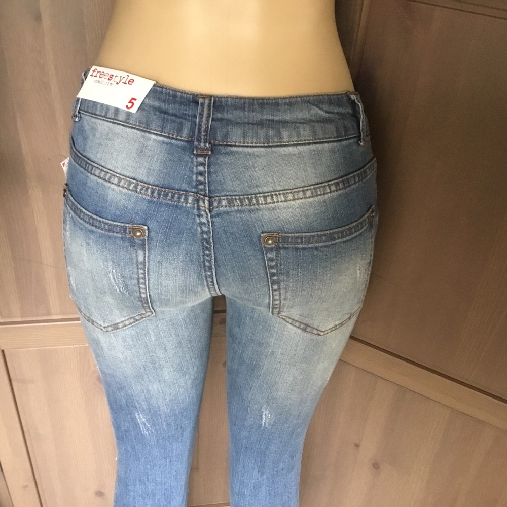 🆕 Freestyle distressed destructed stretch jeans - Picture 4 of 6